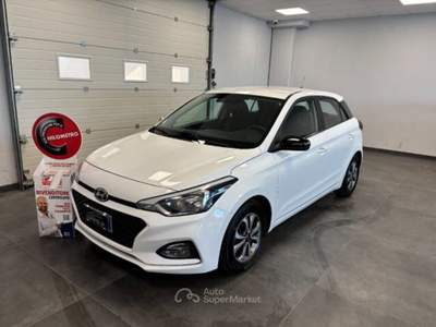 Hyundai i20 GPL Econext 5 Porte Advanced Bianco usata Qualiano