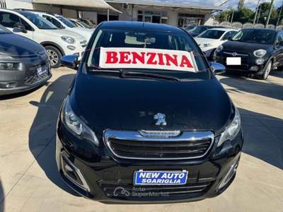 Peugeot 108 5 porte Allure Nero usata Qualiano