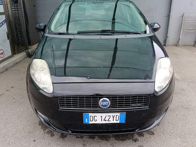 Fiat Grande Punto Discrete condizioni usata Sant'Anastasia