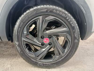 DS Automobiles DS 3 Ds DS3 3 Crossback BlueHDi 130 aut. Performance Line+ Argento usata Triggiano