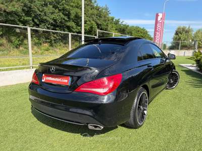 Mercedes-Benz CLA 170CV COUPE PREMIUM AMG TETTO Nero usata Calvi Risorta