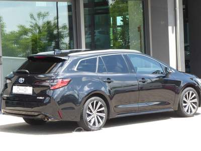 Toyota Corolla Touring Sports 2.0 Hybrid Style Nero usata Quattro Castella
