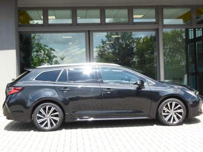 Toyota Corolla Touring Sports 2.0 Hybrid Style Nero usata Quattro Castella