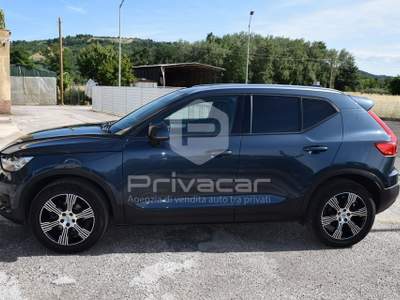 Volvo XC40 VOLVO XC40 D3 Momentum Pro Blu/Azzurro usata Macerata
