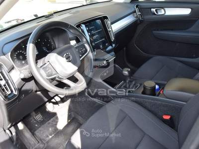 Volvo XC40 VOLVO XC40 D3 Momentum Pro Blu/Azzurro usata Macerata