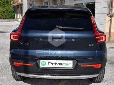 Volvo XC40 VOLVO XC40 D3 Momentum Pro Blu/Azzurro usata Macerata