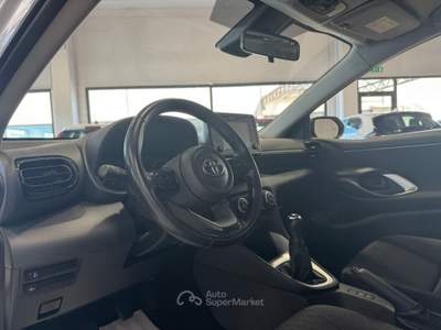 Toyota Yaris 1.0 5 porte Active PREZZO REALE OK NEOPATENTATI Bianco usata Cortemaggiore
