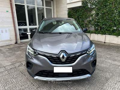 Renault Captur 1.5 Blue dCi 115 CV EDC Grigio usata Alberobello