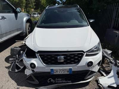Seat Arona Style INCIDENTATA Bianco usata Città di Castello