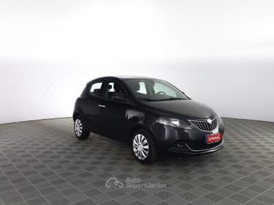 Lancia Ypsilon Ypsilon 1.0 FireFly 5 porte S&S Hybrid Gold Nero usata Parma