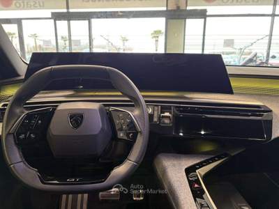 Peugeot 3008 GT Hybrid 145 e-DCS6 SPOTICAR Bianco usata Bagnaria Arsa