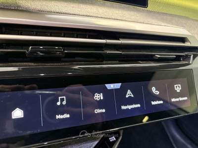 Peugeot 3008 GT Hybrid 145 e-DCS6 SPOTICAR Bianco usata Bagnaria Arsa