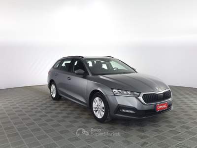 Skoda Octavia Octavia 2.0 TDI EVO SCR DSG Wagon Executive Grigio usata Parma