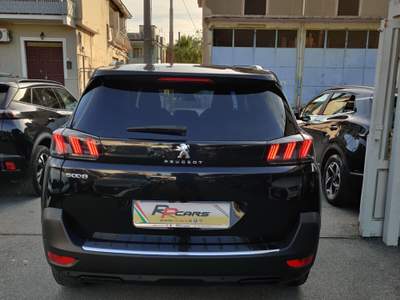 Peugeot 5008 S&S EAT8 Active Pack Nero usata Sant'Egidio del Monte Albino