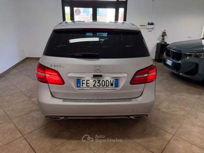 Mercedes-Benz Classe B B 200 d Automatic Sport Grigio usata Cellole