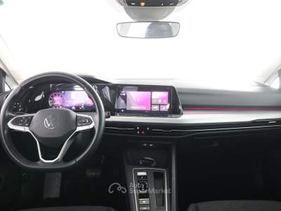 Volkswagen Golf Golf 1.0 eTSI EVO DSG Life Grigio usata Parma