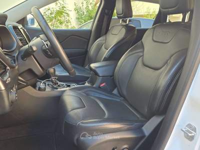 Jeep Cherokee Cherokee V 2018 2.2 mjt Limited 4wd active drive I auto Bianco usata Bastia Umbra