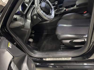 Peugeot 208 Stop&Start 5 porte GT Nero usata Marcianise