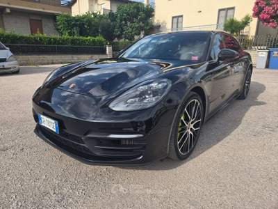 Porsche Panamera Panamera II 2021 Sport Turismo Sport Turismo 2.9 4 e-hybrid Platinum Edition auto Nero usata Bastia Umbra