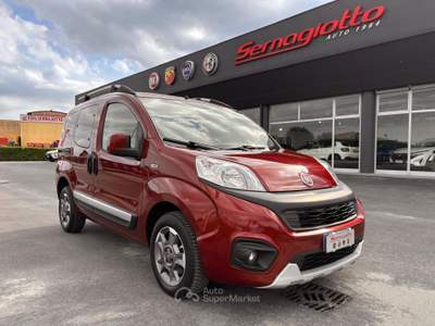 Fiat QUBO 95cv Trekking KM 73.500-REVISIONE OK Rosso usata Caerano di San Marco