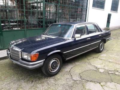 Mercedes-Benz 280  Blu/Azzurro usata Pianezza