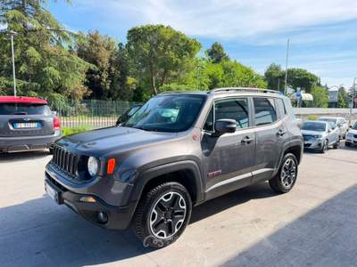 Jeep Renegade JEEP RENEGADE TRAILHAWK 2.0 MJT 170CV Grigio usata Teramo