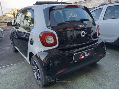 Smart ForFour 70CV Prime Aut. Nero usata Giugliano in Campania