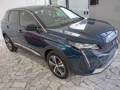 Peugeot 3008 1.2 PureTech Turbo 130CV Allure Pack Blu/Azzurro usata Giugliano in Campania
