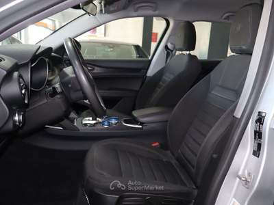 Alfa Romeo Stelvio Alfa Romeo Stelvio 2.2 Business #11189 Argento usata Mazzano