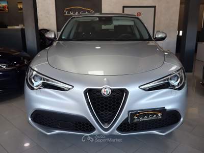 Alfa Romeo Stelvio Alfa Romeo Stelvio 2.2 Business #11189 Argento usata Mazzano