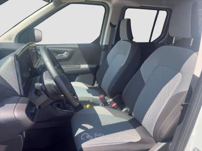 Ford Transit/Tourneo/Bus Tourneo Courier 1.0 EcoBoost Titanium Grigio usata Parma