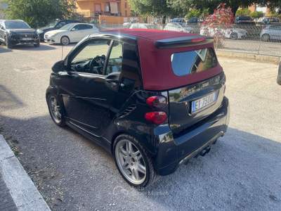 Smart ForTwo Fortwo II 2007 Cabrio Cabrio 0.8 brabus Nero usata Aprilia