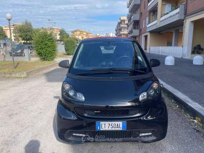 Smart ForTwo Fortwo II 2007 Cabrio Cabrio 0.8 brabus Nero usata Aprilia