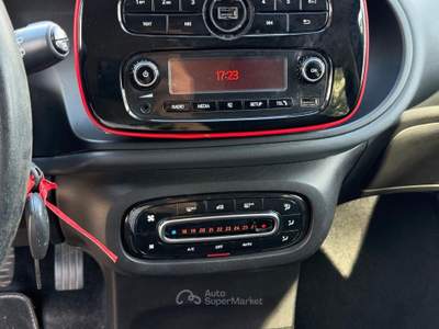Smart ForFour 70 1.0 Passion Cambio manuale Nero usata Roma