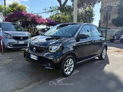 Smart ForFour 70 1.0 Passion Cambio manuale Nero usata Roma
