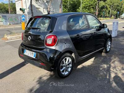 Smart ForFour 70 1.0 Passion Cambio manuale Nero usata Roma