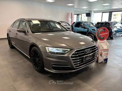 Audi A8 3.0 Quattro 4X4 tiptronic Strafull MHEV Grigio usata Qualiano