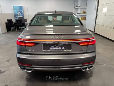 Audi A8 3.0 Quattro 4X4 tiptronic Strafull MHEV Grigio usata Qualiano