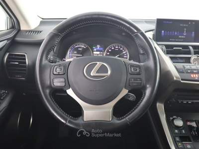 Lexus NX NX Hybrid 4WD Executive Nero usata Parma