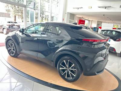 Toyota C-HR 2.0 Hybrid E-CVT Trend Nero usata Novi Ligure