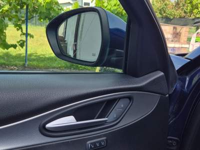 Alfa Romeo Stelvio sempre in box, non fumatore, full optional Blu/Azzurro usata Mantova