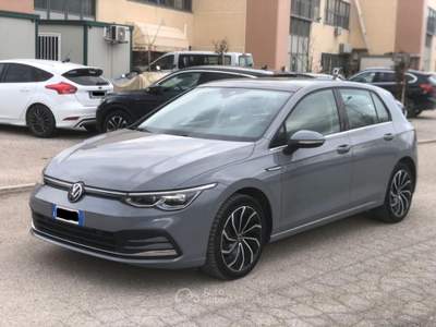 Volkswagen Golf 1.5 eTSI DSG Executive TETTO PANORAMICO VIRTUAL Grigio usata Sant'Angelo in vado