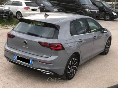 Volkswagen Golf 1.5 eTSI DSG Executive TETTO PANORAMICO VIRTUAL Grigio usata Sant'Angelo in vado