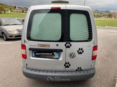 Volkswagen Caddy 1.9 TDI 105CV Van Vetrato 2 POSTI AUTOCARRO Argento usata Sant'Angelo in vado