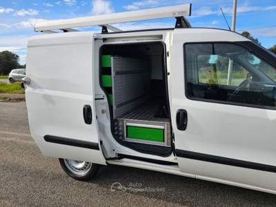 Fiat Doblò 1.6 MJT 105CV S&S PC CARGO ALLESTITO OFFICINA Bianco usata Maruggio