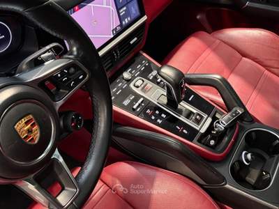 Porsche Cayenne Coupé 3.0 V6 E-Hybrid Nero usata Bologna
