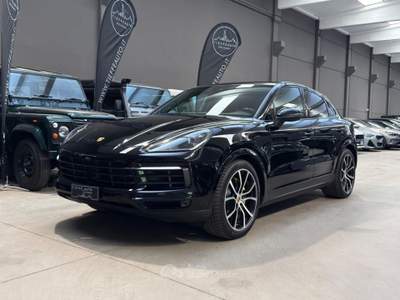 Porsche Cayenne Coupé 3.0 V6 E-Hybrid Nero usata Bologna