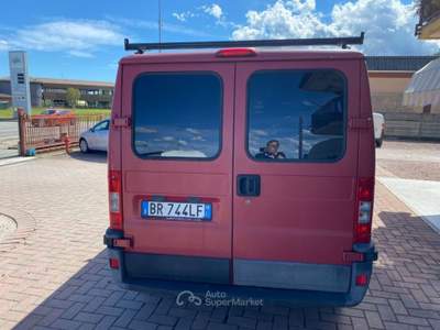 Peugeot Boxer 330M 2.2 HDi cat PM Furgone Rosso usata Brusnengo