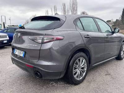 Alfa Romeo Stelvio Stelvio 2023 2.2 t Super Q4 210cv auto TG: GP168FP Argento usata Basiliano
