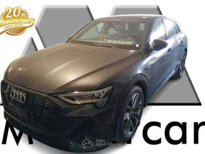 Audi e-tron e-tron 50 S line Edition quattro cvt - GB601EZ Grigio usata Basiliano
